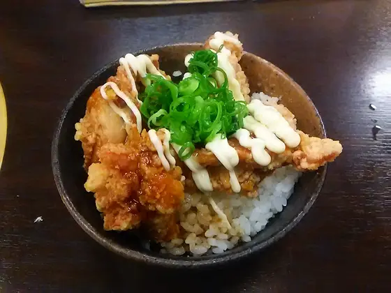 鶏からネギマヨ丼