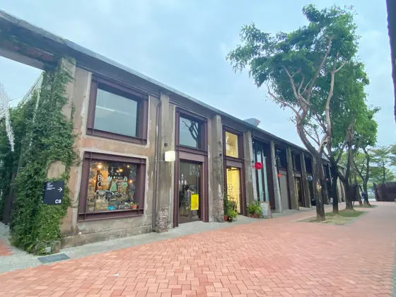 駁二大義倉庫群