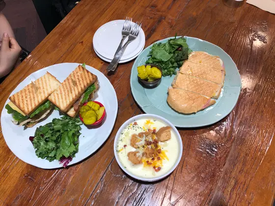 スポット内のおすすめ