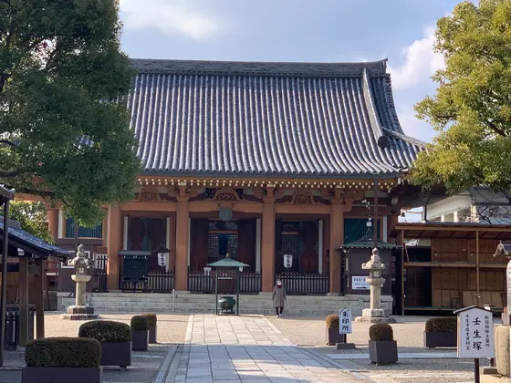 本堂