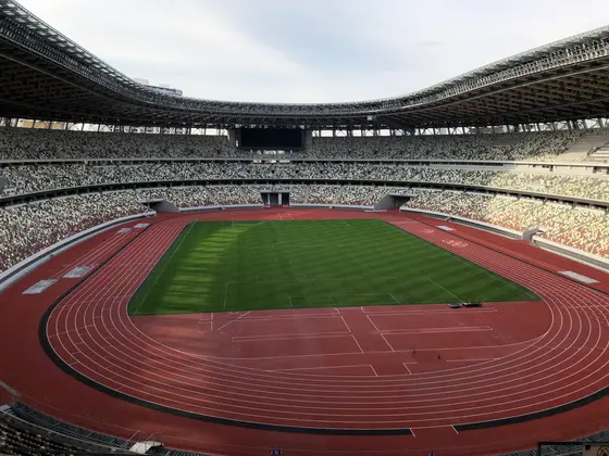 フィールド有料見学ツアーも開始！