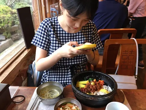 돌솥비빔밥 石焼ビビンバ