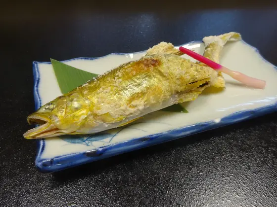 ランチ、アユの塩焼き