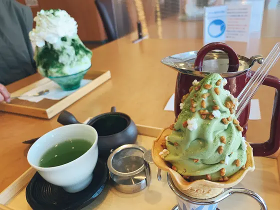 お茶屋さんで有名だけどスイーツも豊富!