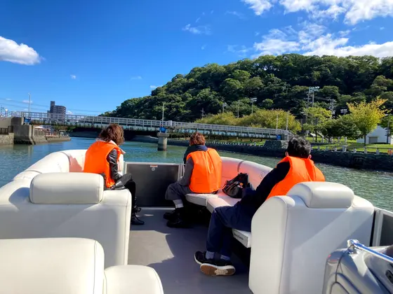 徳島城跡が見えてきました