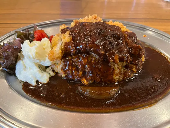 赤ピネライス
