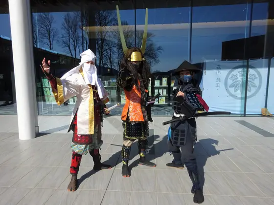 戦国武将と写真を撮ろう…！