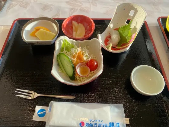 朝食