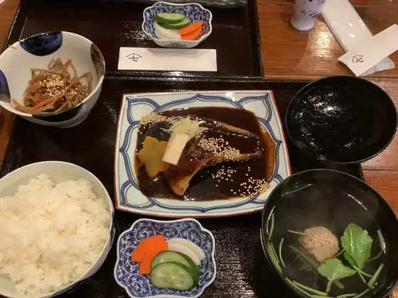 サバの味噌煮定食もとても美味しくてオススメです