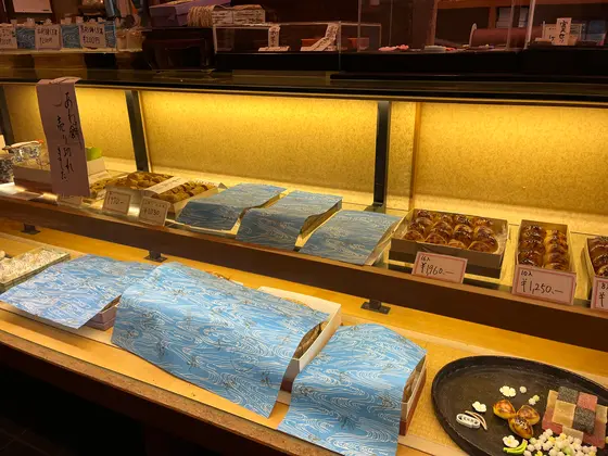 焼き菓子、粟餅