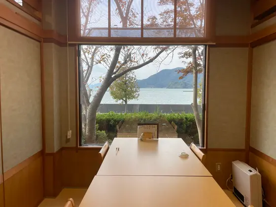 個室