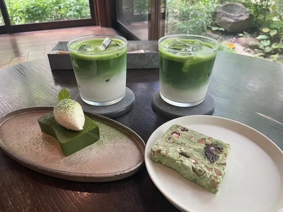 抹茶、ほうじ茶テリーヌがオススメ!