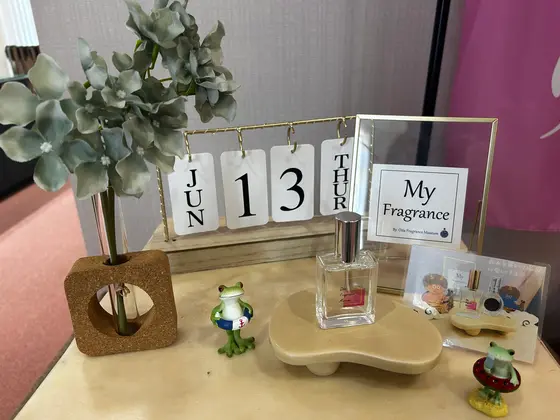予約をすればオリジナルの香水作りの体験も出来ます！！