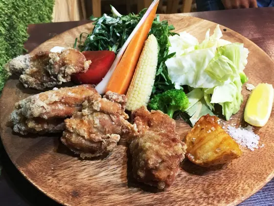 鶏から野菜プレート