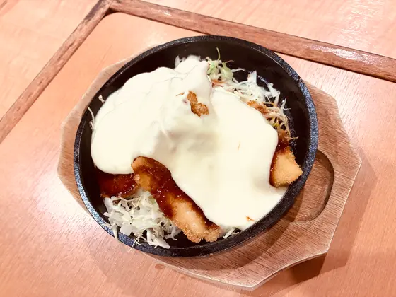 🧀濃厚チーズたっぷり極上ささみかつ ¥980