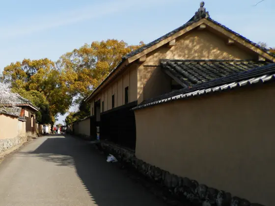 長屋門