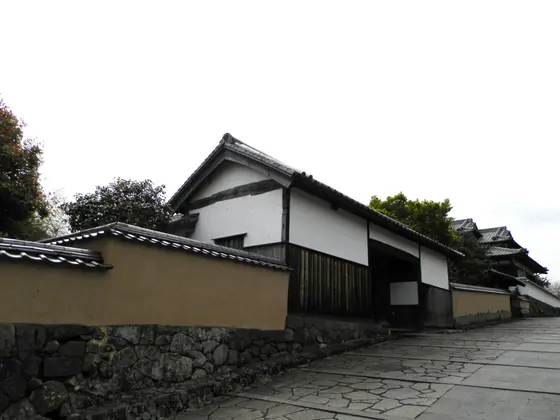 長屋門