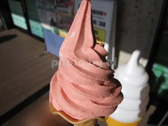 いちごのソフトクリーム