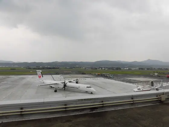 見学・送迎デッキ
