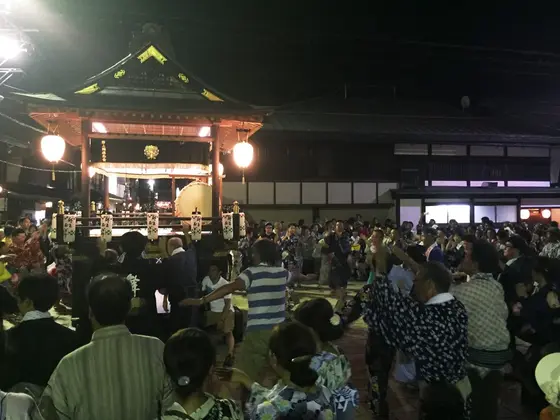 祭拍子にあわせて