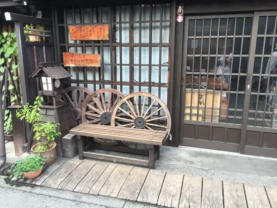 お店は閉まっているけど