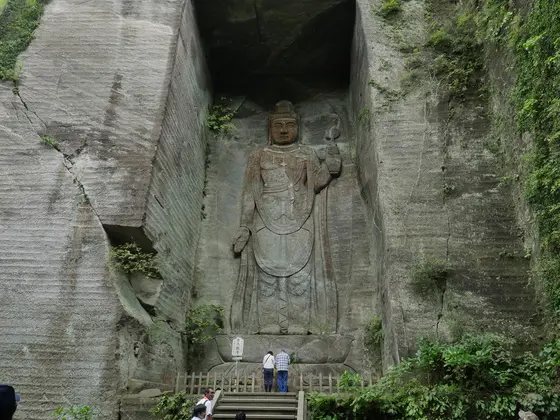 百尺観音