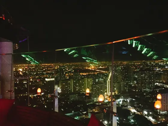 主人公は自分🍾