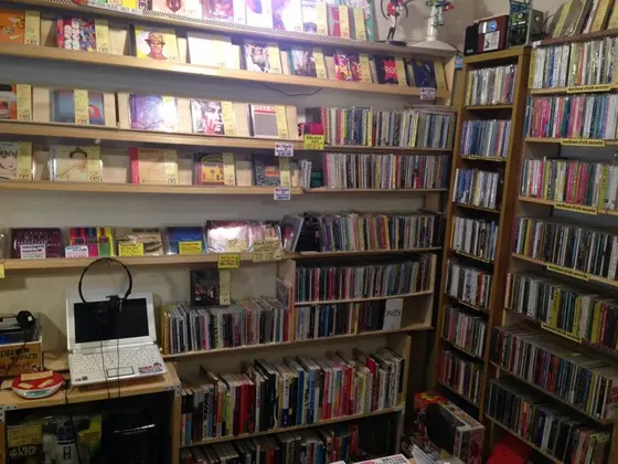 dekotto bokotto　店内