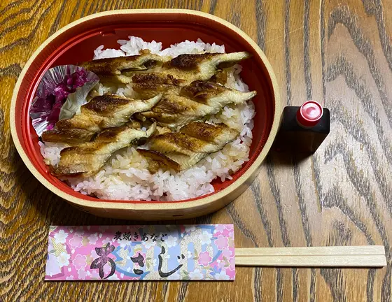炭火焼きが香ばしいあなご丼(^^)