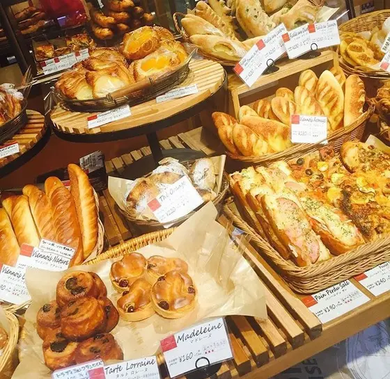 180円のクロワッサン