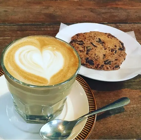カフェラテとチョコクッキー🍪