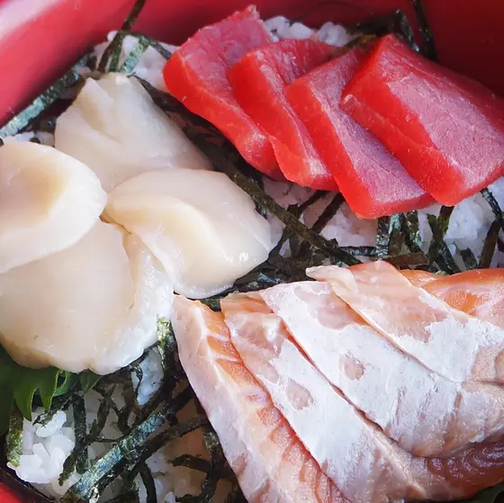 三品丼