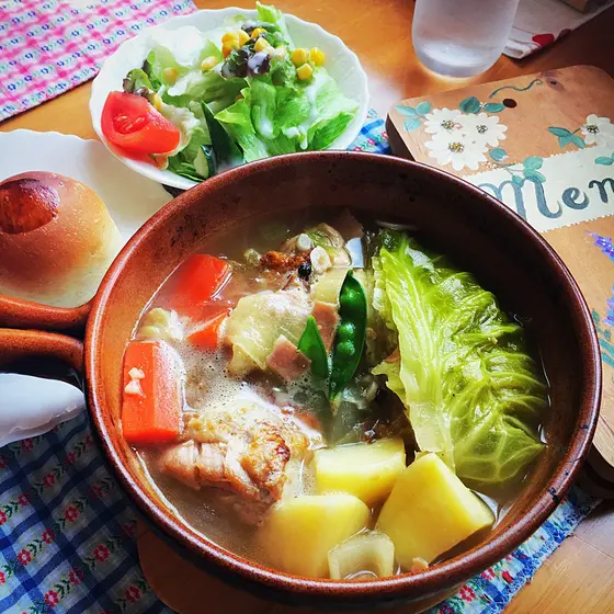 野菜ごろごろ熱々ポトフ
