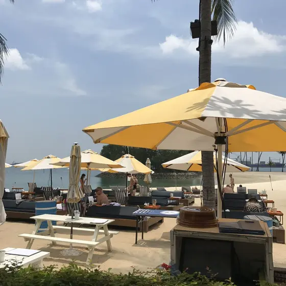 ビーチはベットあり⛱
