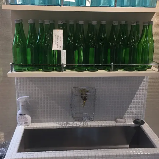 まさか この蛇口からはお酒はでません（笑）