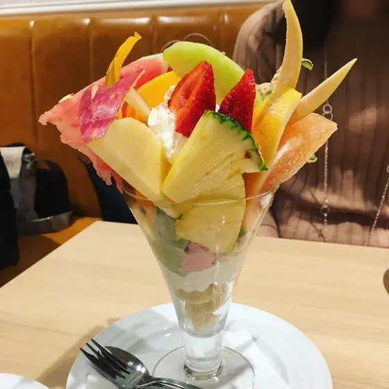 フルーツパフェ🍈🍌🍊