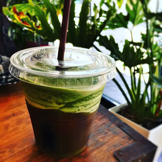 抹茶のグラニテとアイスコーヒー