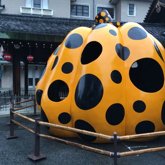 草間彌生展開催中