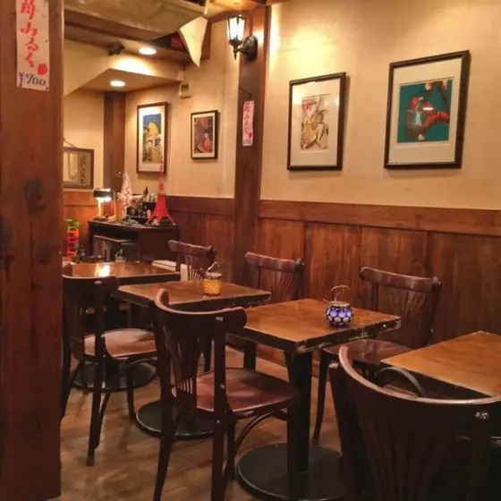 店内（地下にあります）