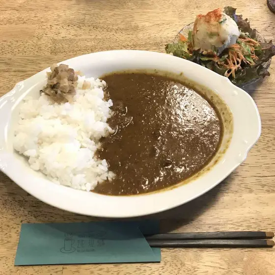 お食事メニューも豊富