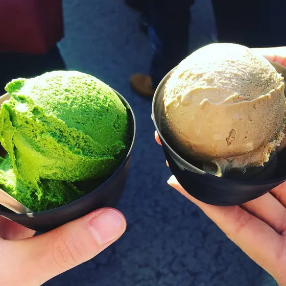 抹茶ジェラートとほうじ茶ジェラート