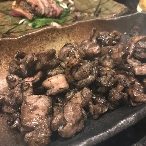 モモ炭焼