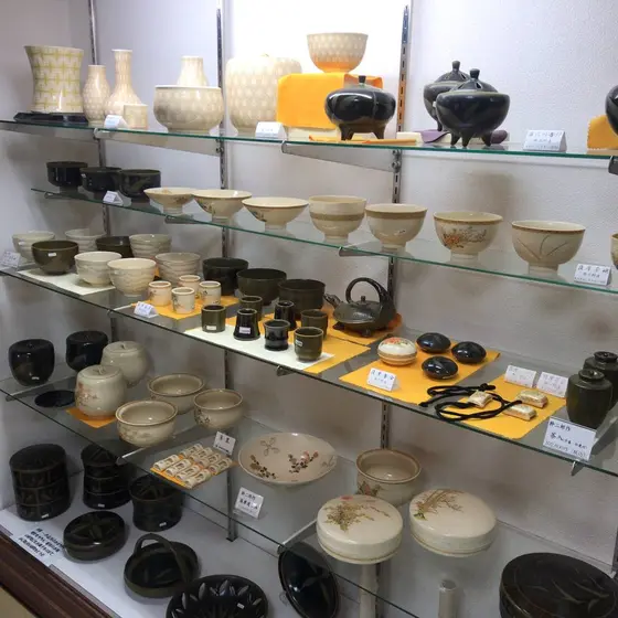 茶器から日用器まで様々