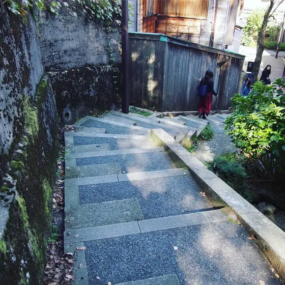 暗がり坂