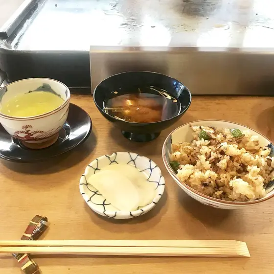 〆はガーリックライス🎶