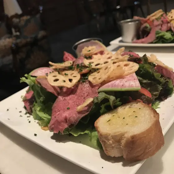 ローストビーフサラダ