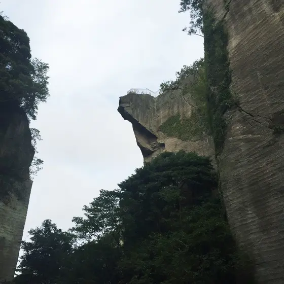 石壁