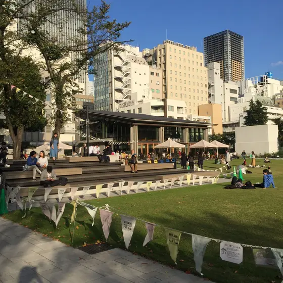 公園内