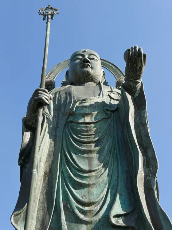 珍しい巨大地蔵様