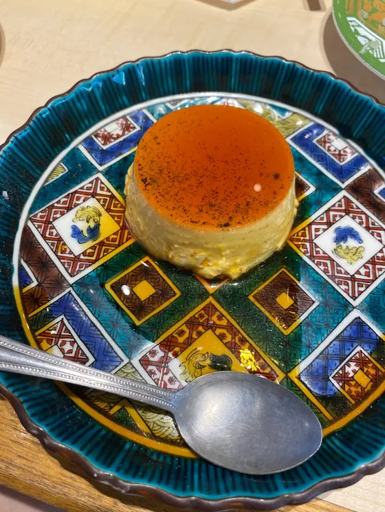 デザートのプリンがすごく美味しかった！